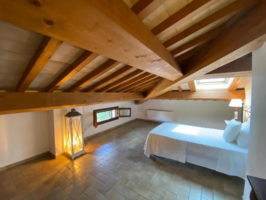 度假居 Grand Cherry Tree, 8 Beds 切塔尔多